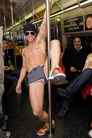Producer and promoter Daniel Nardicio’s DList event on the D Train, photographed by koitz Photography.