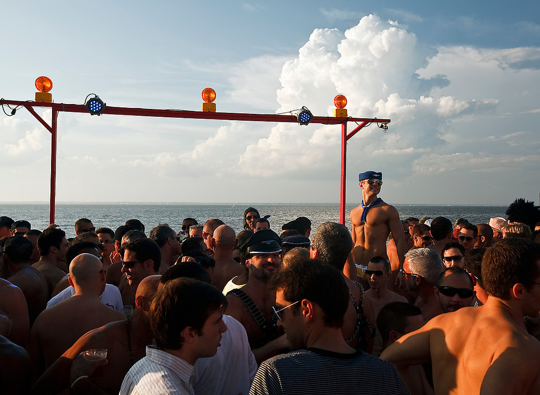 IndepenDance party in the Fire Island Pines | koitz photography