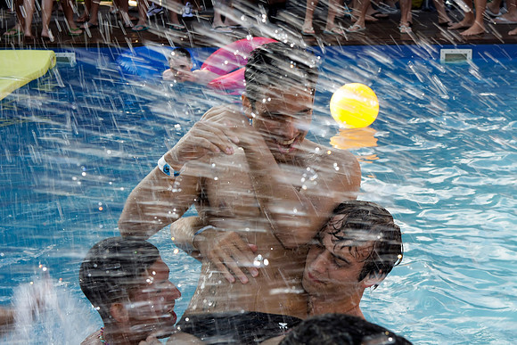 Pool Party on Fire Island Pines | koitz photography