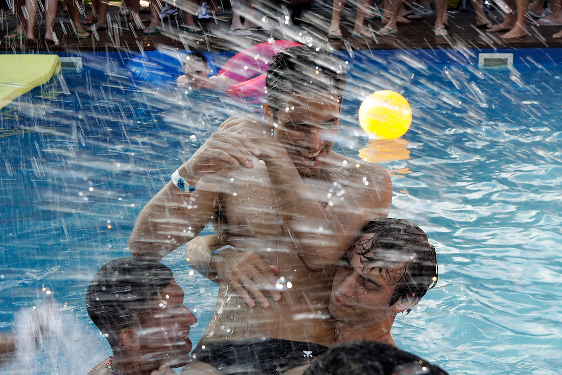 Pool Party on Fire Island Pines | koitz photography