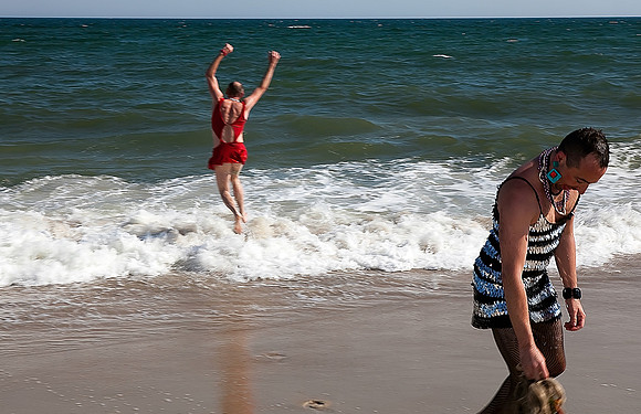 Drag queens on the Cherry Grove beach, Fire island | koitz photo