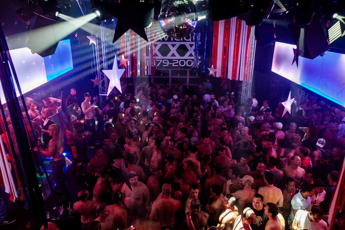 The Pavilion's 30th Anniversary in the Fire island Pines in 2009 | koitz photo